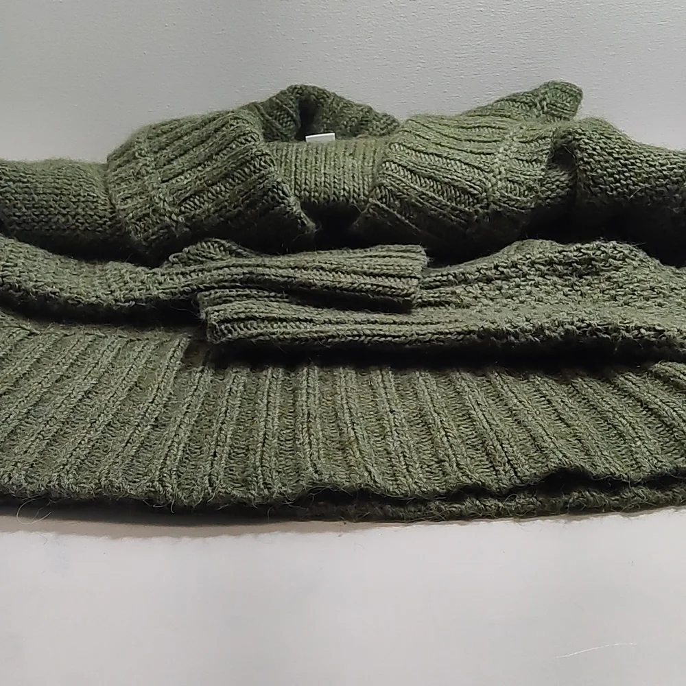 SALE 🔥 Cozy Knit Sweater | Soft Neutral | Bundle & Save - Picture 4 of 5